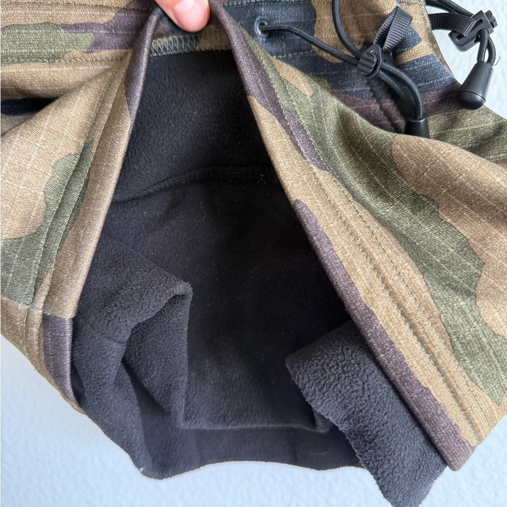 Camouflage 686 Bonded Balaclava Hooded Neck Warmer - Picture 5 of 7